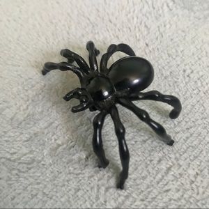Spider Brooch